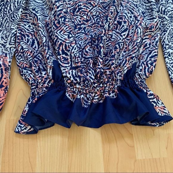 Printed Guess by Marciano Top - Picture 4 of 10